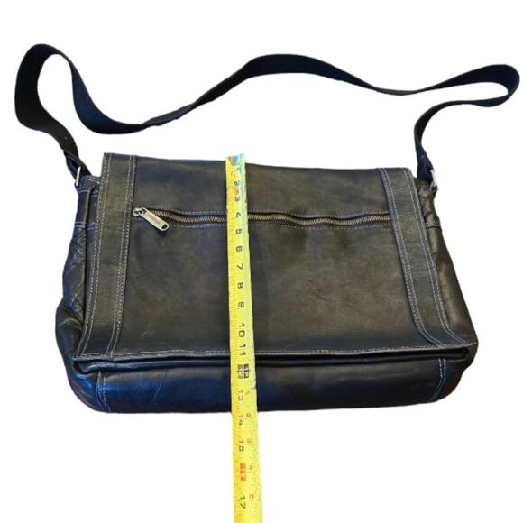 eBags Black Leather Messenger Crossbody Computer Bag - Picture 8 of 13